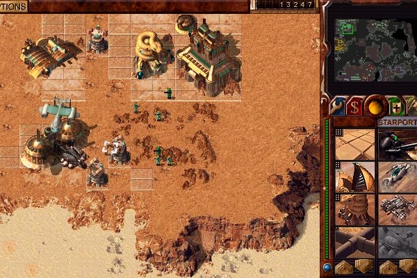 28924-dune-2000-windows-screenshot-infantry-has-the-advantage-ofC9E68F1F-A7F5-6908-97EF-24470405D062.jpg